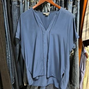 Vince- 100% silk oversized blouse